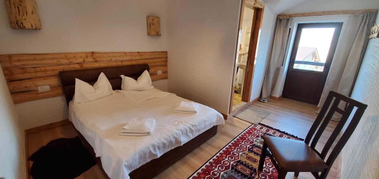 Ferma Dacilor Hotel Tohani Eksteriør billede